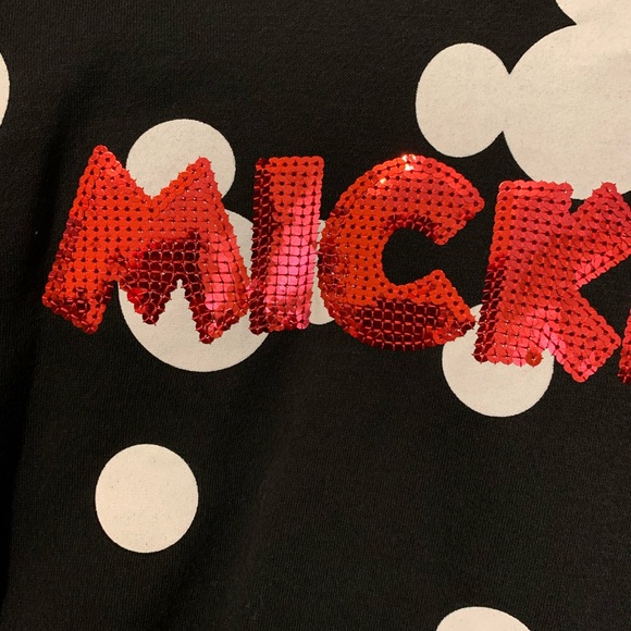 Mickey Mouse Sweater 🍭💓 - Picture 6 of 6